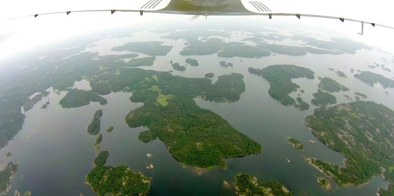 Eight days over the fjords and icebergs – across the arctic circle in a sport aircraft